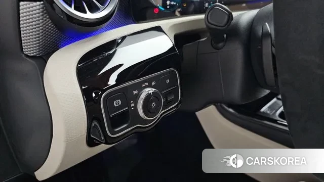 Mercedes-Benz A-Class W177 id 3680399 из Кореи 8