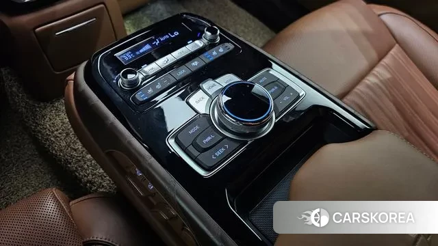 Genesis G90 id 3552106 из Кореи 8