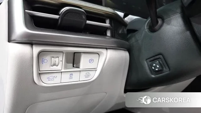 Hyundai Grandeur Hybrid (GN7) id 3523591 из Кореи 8