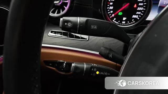 Mercedes-Benz E-Class W213 id 3574133 из Кореи 8