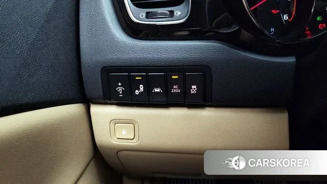 Kia The New Carnival id 2971394 из Кореи 8