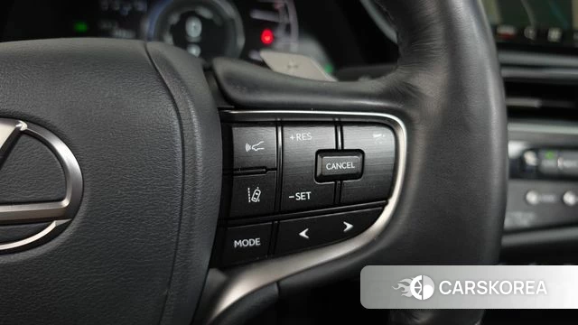 Lexus ES300h 7th generation id 4656446 из Кореи 8