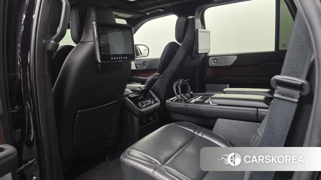 Lincoln Navigator 4th generation id 3777687 из Кореи 8