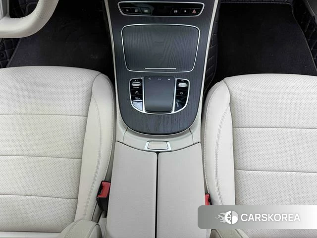 Mercedes-Benz E-class id 4264715 из Китая 8