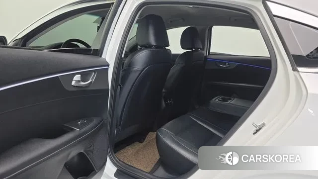 Kia Come New K3 id 3718801 из Кореи 8