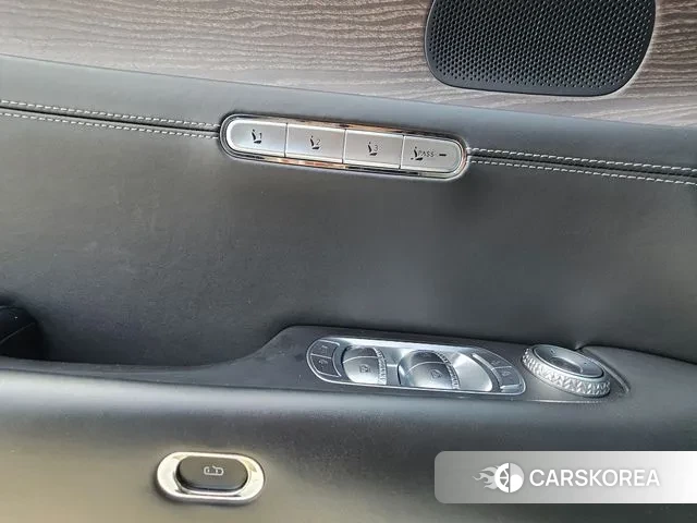 Genesis G90 (RS4) id 3770671 из Кореи 8