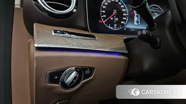 Mercedes-Benz E-Class W213 id 4520230 из Кореи 8