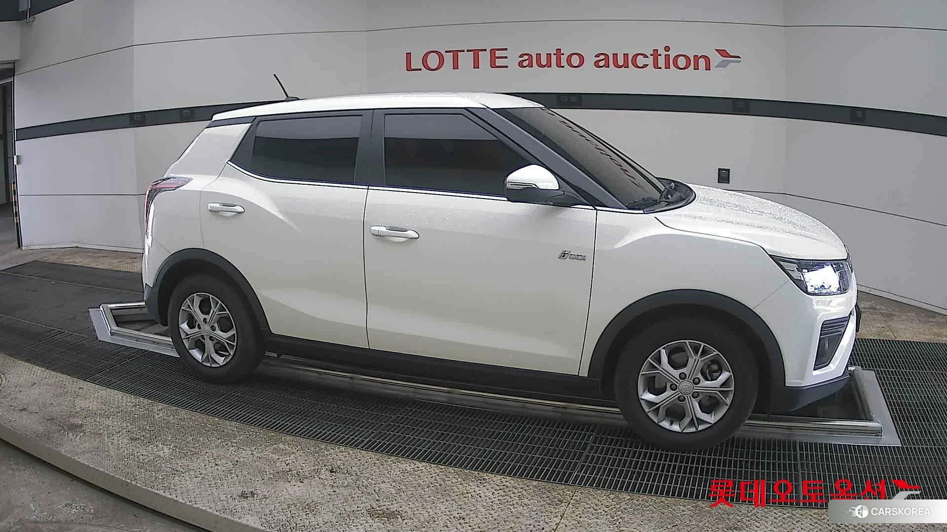 SsangYong Tivoli id 3869467 из Кореи 8