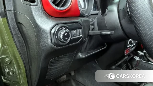 Jeep Wrangler (JL) id 3028621 из Кореи 8