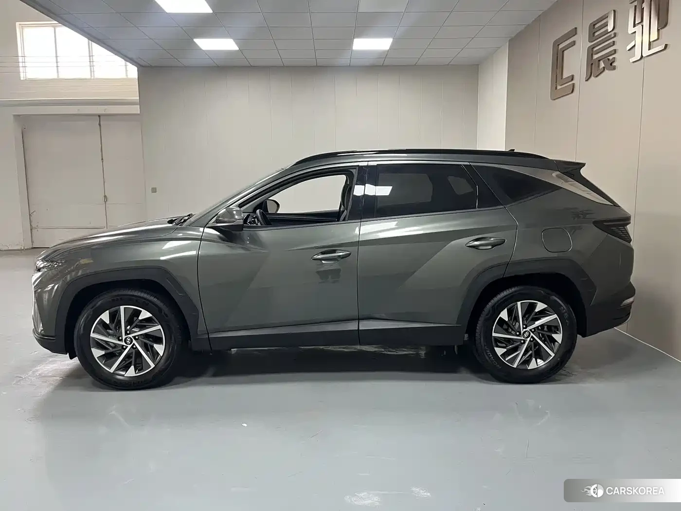 Hyundai Tucson id 4547639 из Китая 9