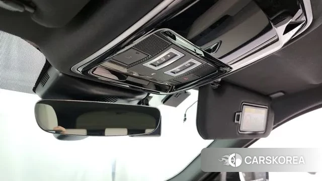 Land Rover Range Rover Velar id 3692430 из Кореи 8