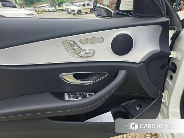 Mercedes-Benz E-Class W213 id 4344614 из Кореи 8