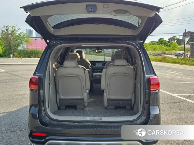 Kia The New Carnival id 4435325 из Кореи 8