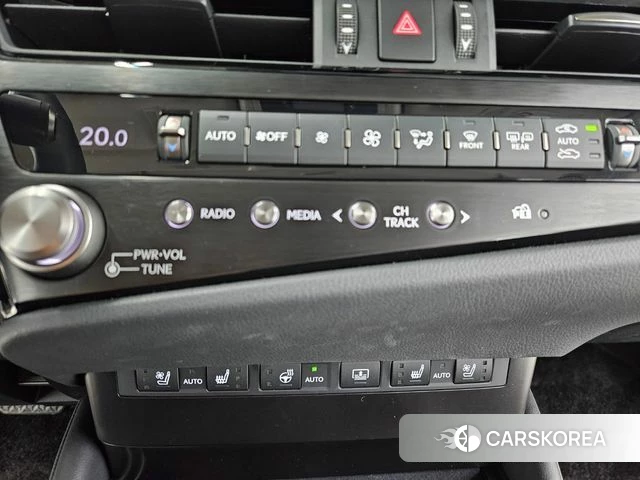 Lexus ES300h 7th generation id 4511065 из Кореи 8