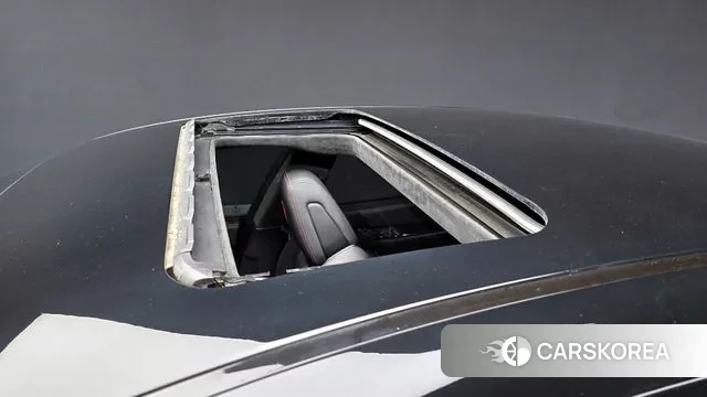 Maserati Quattroporte id 3546798 из Кореи 8