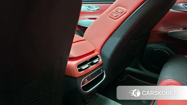 Genesis GV70 id 3597900 из Кореи 8