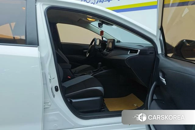 Toyota Corolla id 3840858 из Китая 8