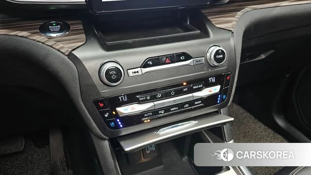 Ford Explorer 6th Generation id 4402589 из Кореи 8