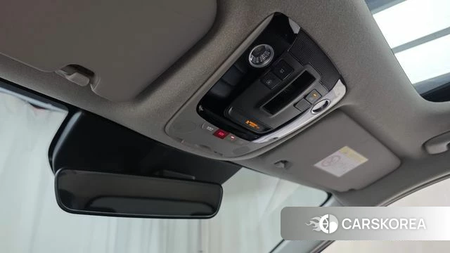 Kia Di Ol Nu Niro id 4541367 из Кореи 8