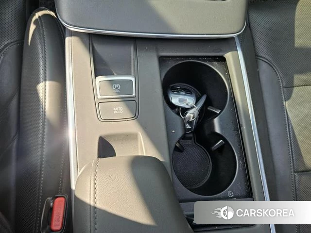 Hyundai The New Grandeur IG Hybrid id 3843512 из Кореи 8