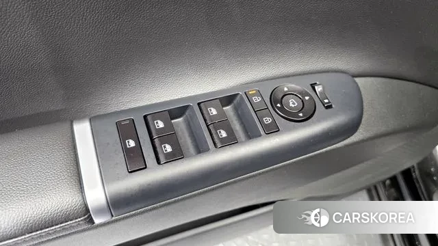 Hyundai Grandeur Hybrid (GN7) id 3079728 из Кореи 8