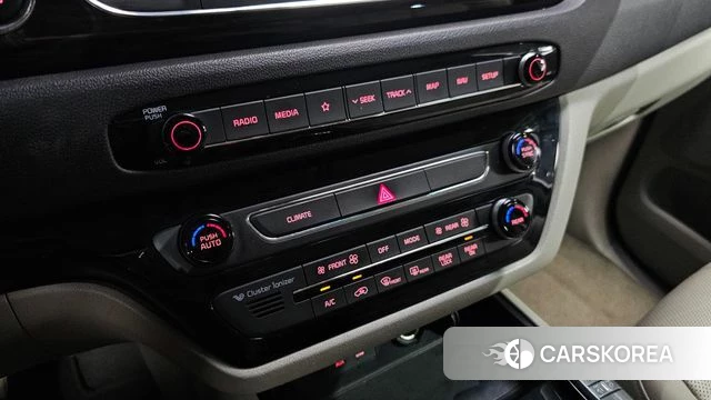 Kia The New Carnival id 4581690 из Кореи 8