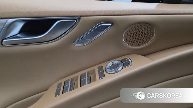 Genesis G80 (RG3) id 3610243 из Кореи 8