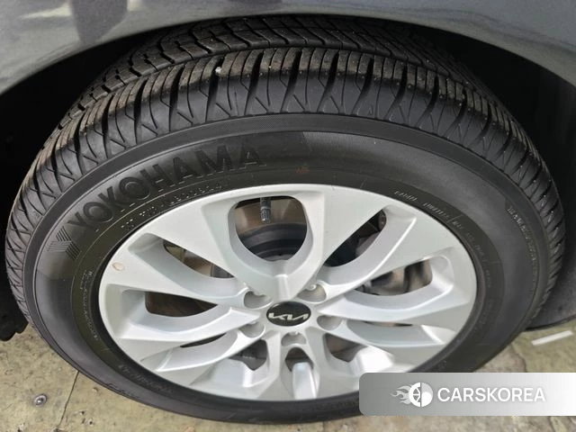 Kia K8 id 4619384 из Кореи 8
