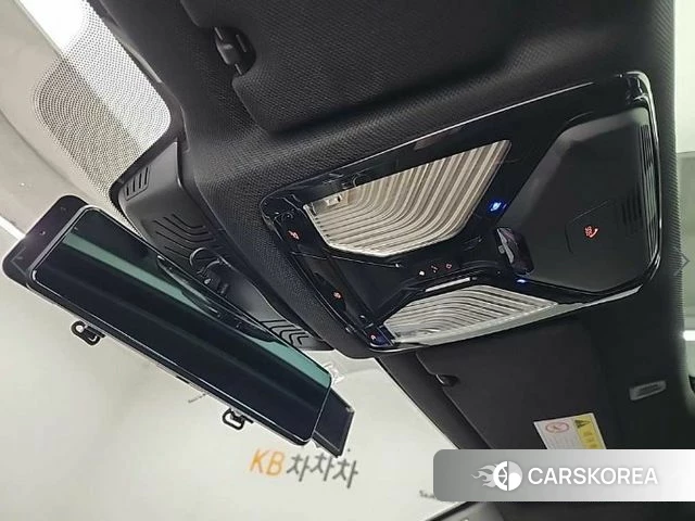 BMW 5 Series (G30) id 4547786 из Кореи 8