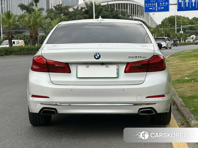 BMW 5 series PHEV id 4212933 из Китая 8