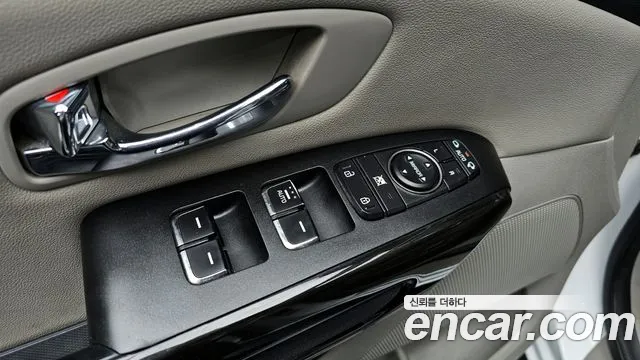 Kia The New Carnival id 2558750 из Кореи 8