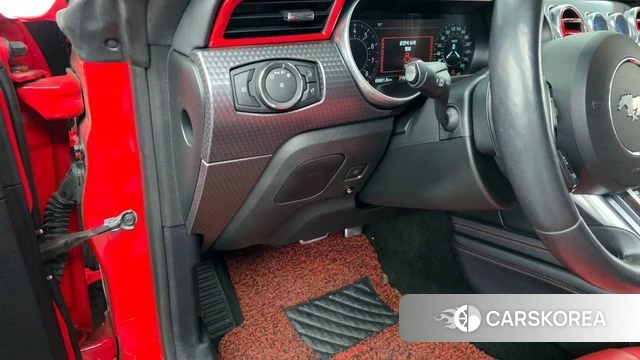 Ford Mustang id 3845743 из Кореи 8