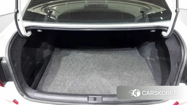 Volkswagen The New Passat id 4536498 из Кореи 8
