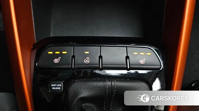 Kia Stonic id 4850139 из Кореи 8