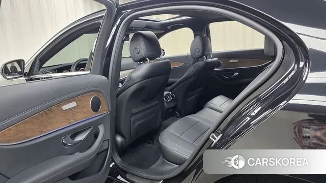 Mercedes-Benz E-Class W213 id 3366660 из Кореи 8