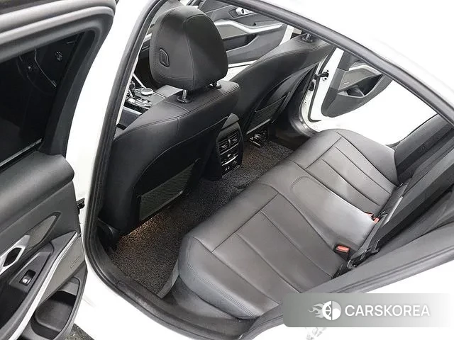 BMW 3 Series (G20) id 3656366 из Кореи 8