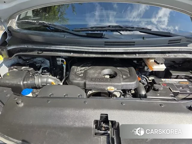 Hyundai The New Grand Starex id 3085292 из Кореи 8