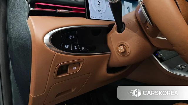 Genesis GV70 id 4897601 из Кореи 8