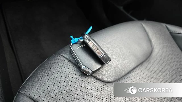 Kia Niro Plus id 4592437 из Кореи 8