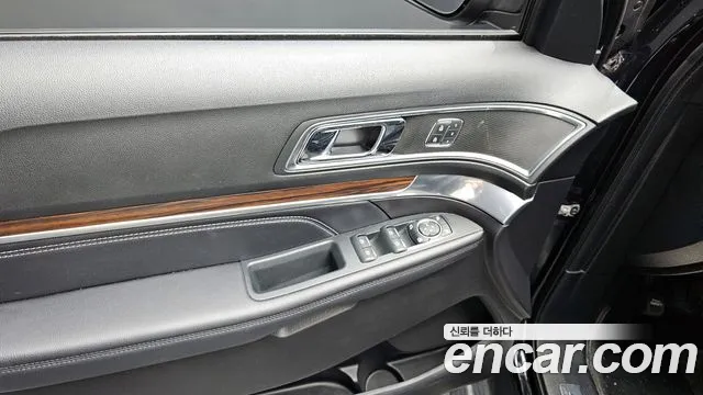 Ford Explorer id 2808382 из Кореи 8
