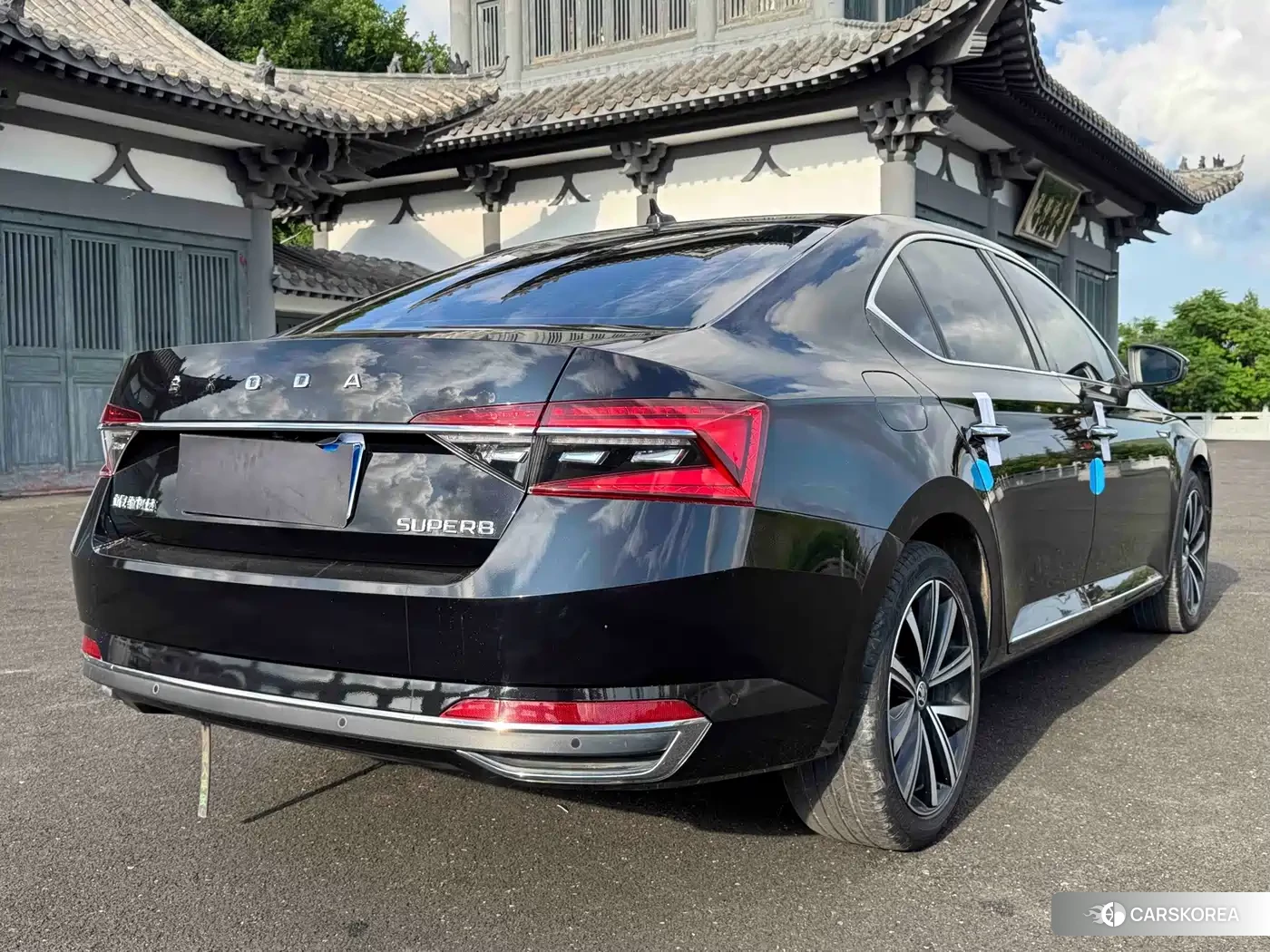 Skoda Superb id 4628221 из Китая 8