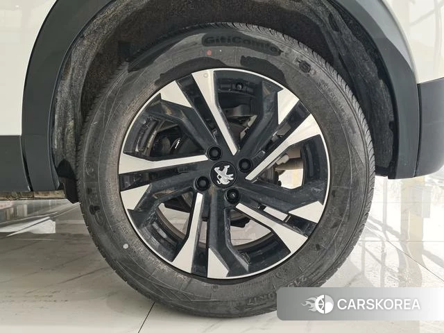 Peugeot 2008 id 3919268 из Китая 8