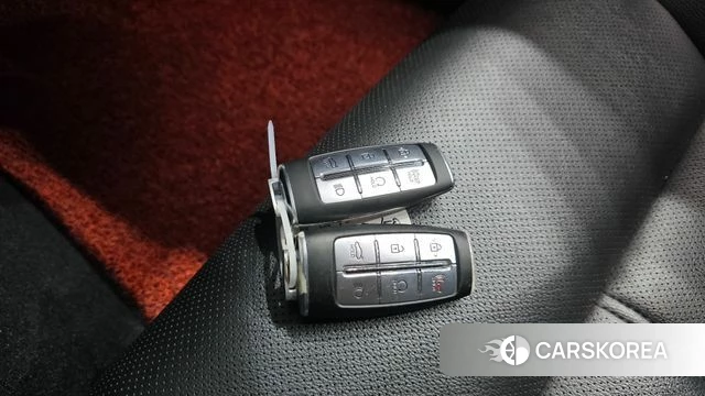 Genesis The New G70 id 4779646 из Кореи 8