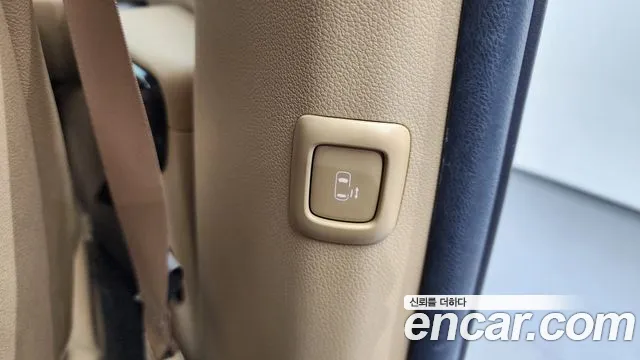 Kia The New Carnival id 2471174 из Кореи 8