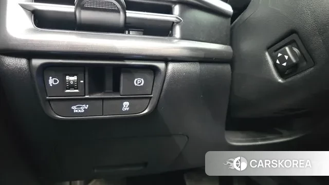 Hyundai Grandeur (GN7) id 3432151 из Кореи 8