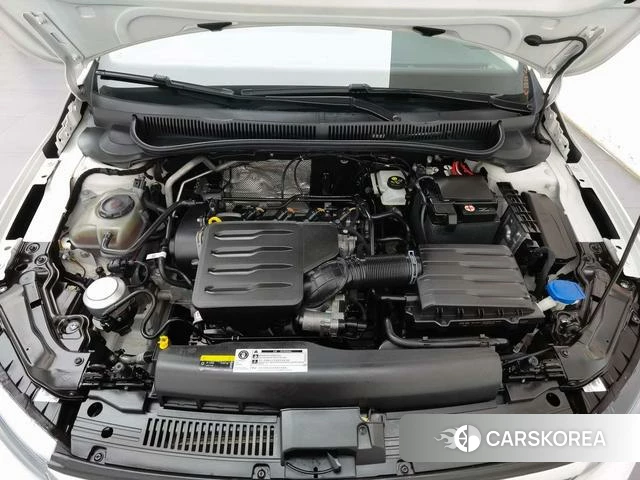 Volkswagen Polo id 4275383 из Китая 8