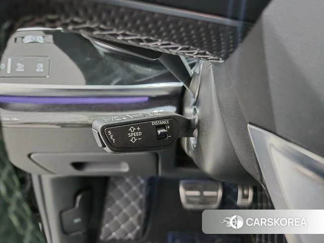 Audi Q8 id 4259312 из Китая 8
