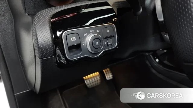 Mercedes-Benz A-Class W177 id 3394707 из Кореи 8