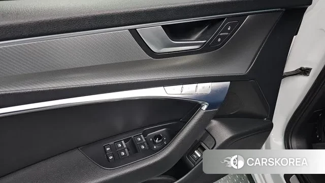 Audi A6 (C8) id 3329293 из Кореи 8