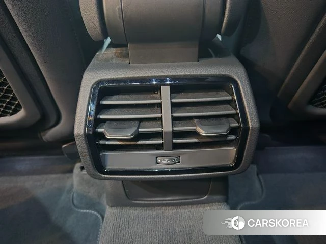 Audi Q3 (F3) id 3965760 из Кореи 8